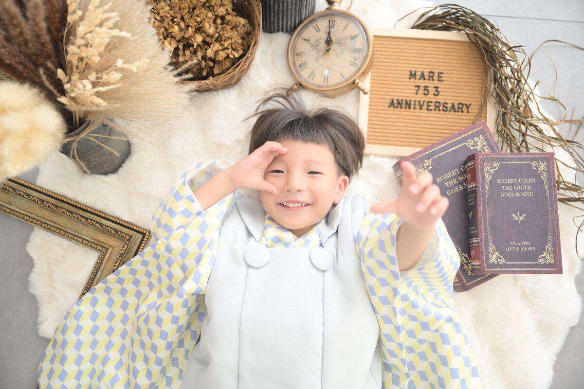 被布のお着物で七五三記念(3歳)の写真