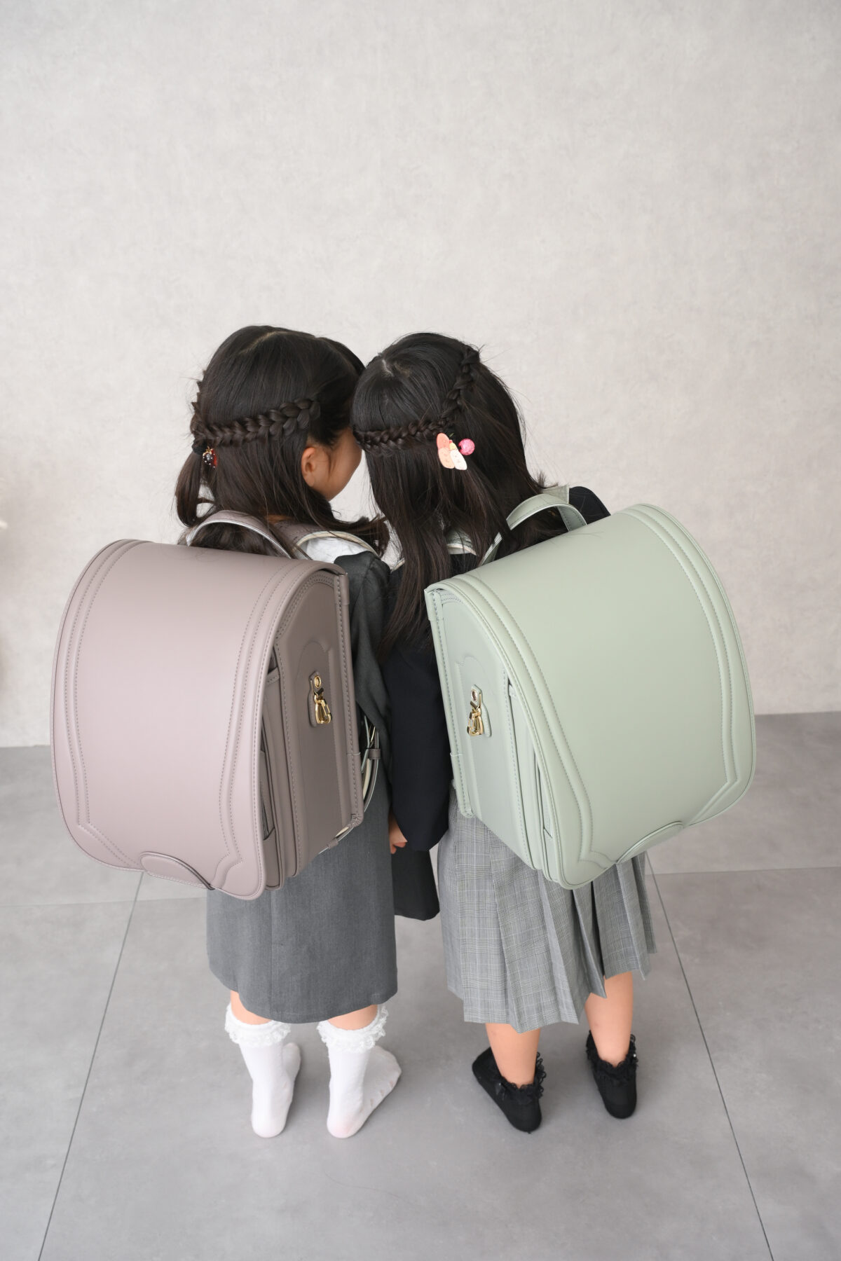 入学記念の写真（いとこ同士）