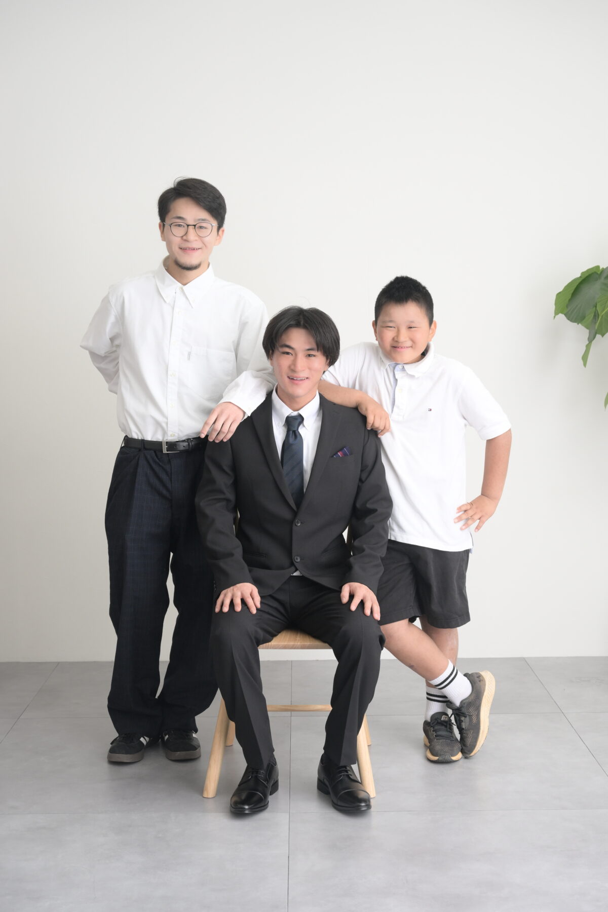 はたちの集い（成人式）で記念に兄弟写真