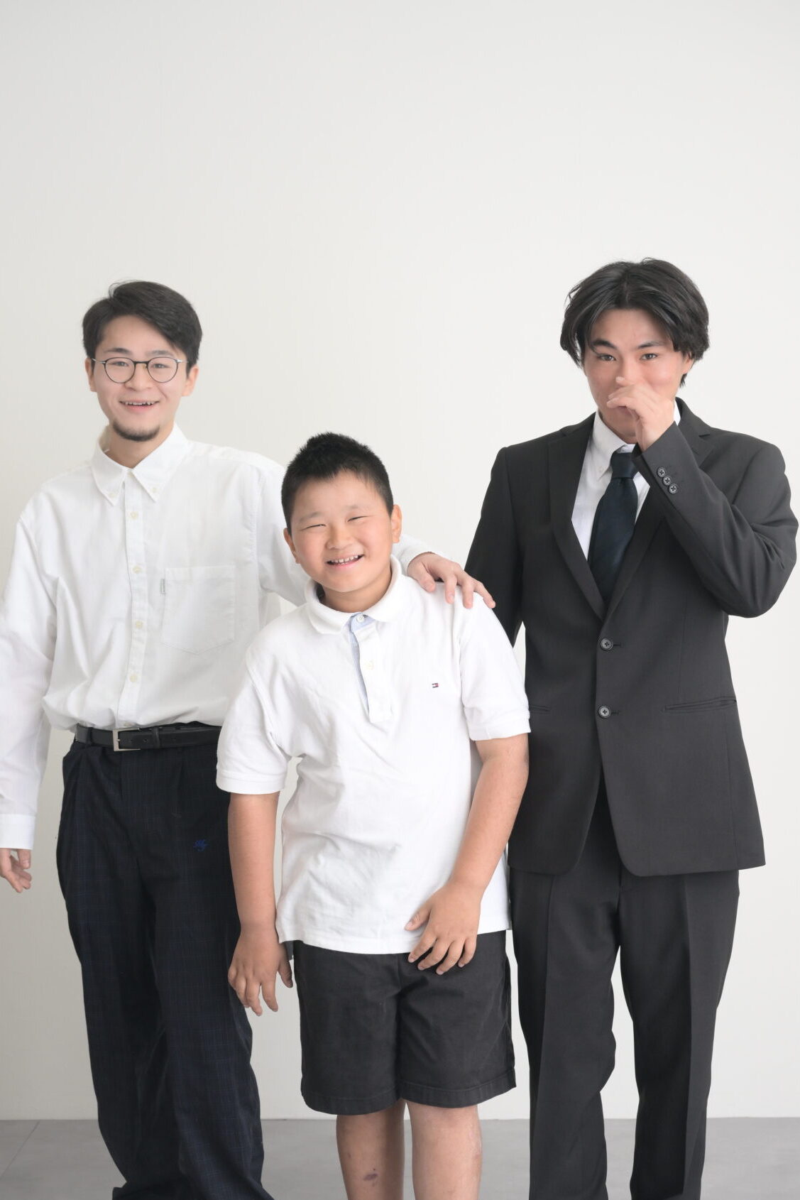 はたちの集い（成人式）で記念に兄弟写真