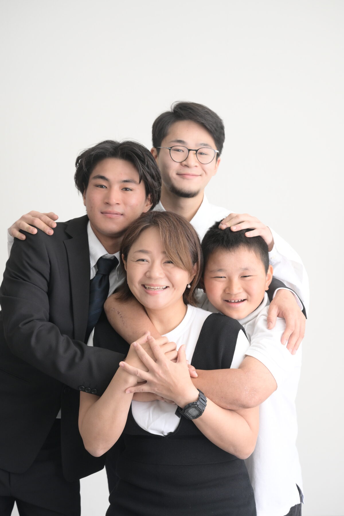 はたちの集い（成人式）で記念に家族写真