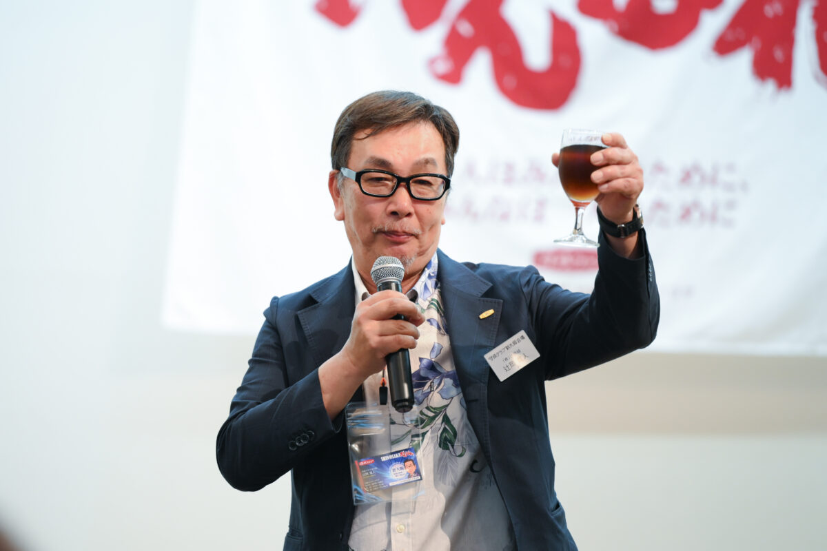 異業種交流会のスナップ写真